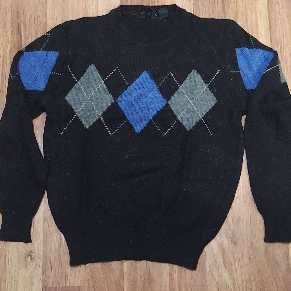 VTG L boundary waters argyle sweater black